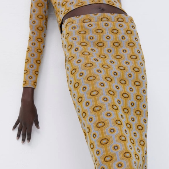 JACQUARD PENCIL SKIRT AND TOP SET - Picture 4 of 13